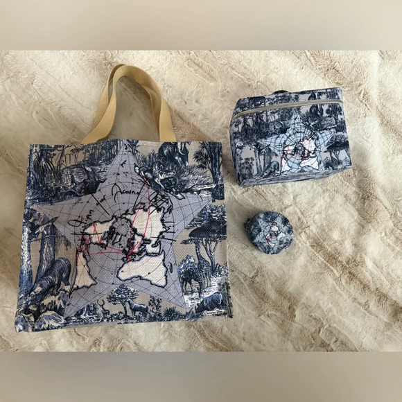 Dior Handbags - NWT DIOR Around the World Set 🌎✈️
